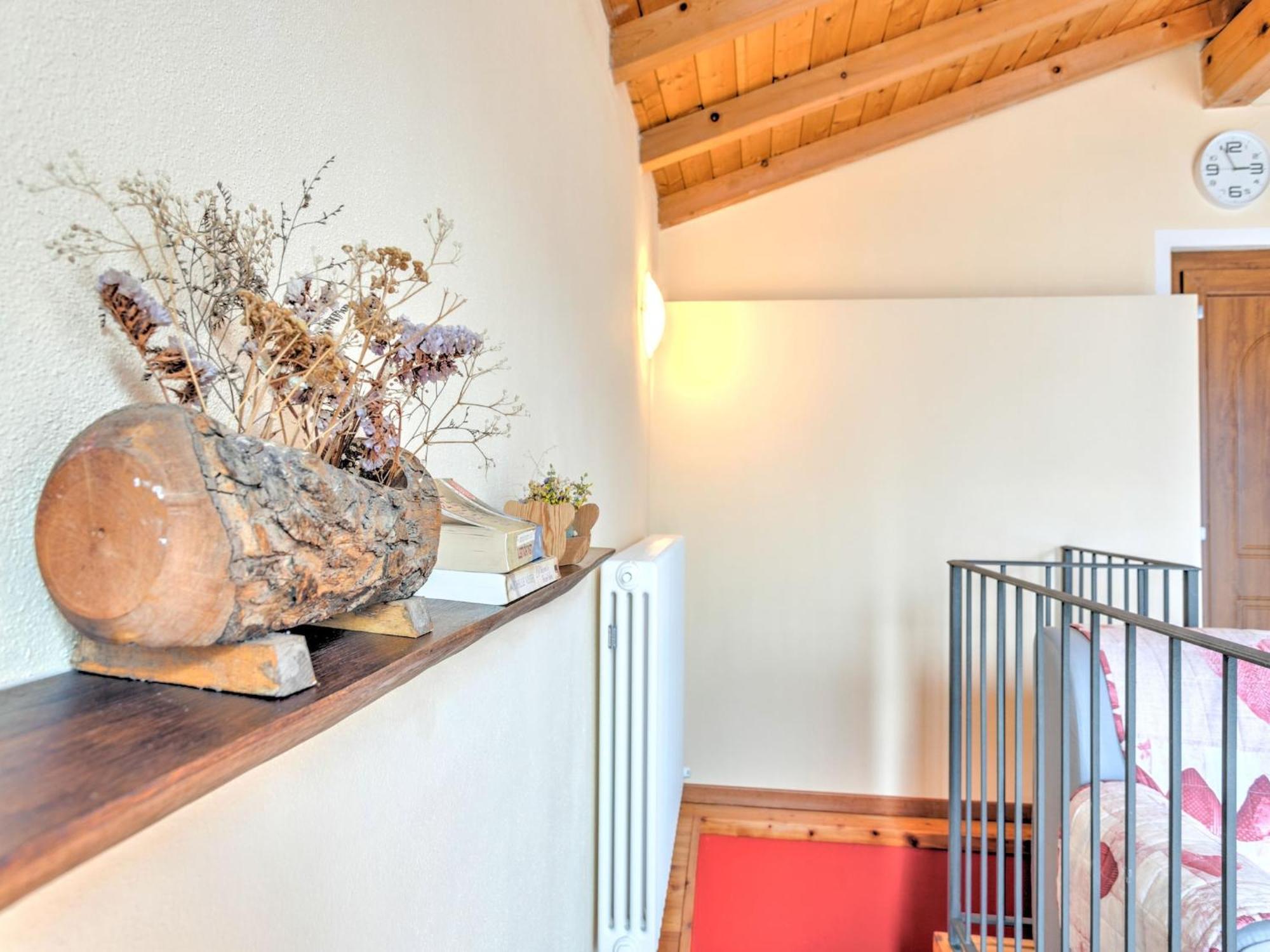 Апартаменты Wonderful Flat With Swimming Pool Lift And Garden Граведона Экстерьер фото